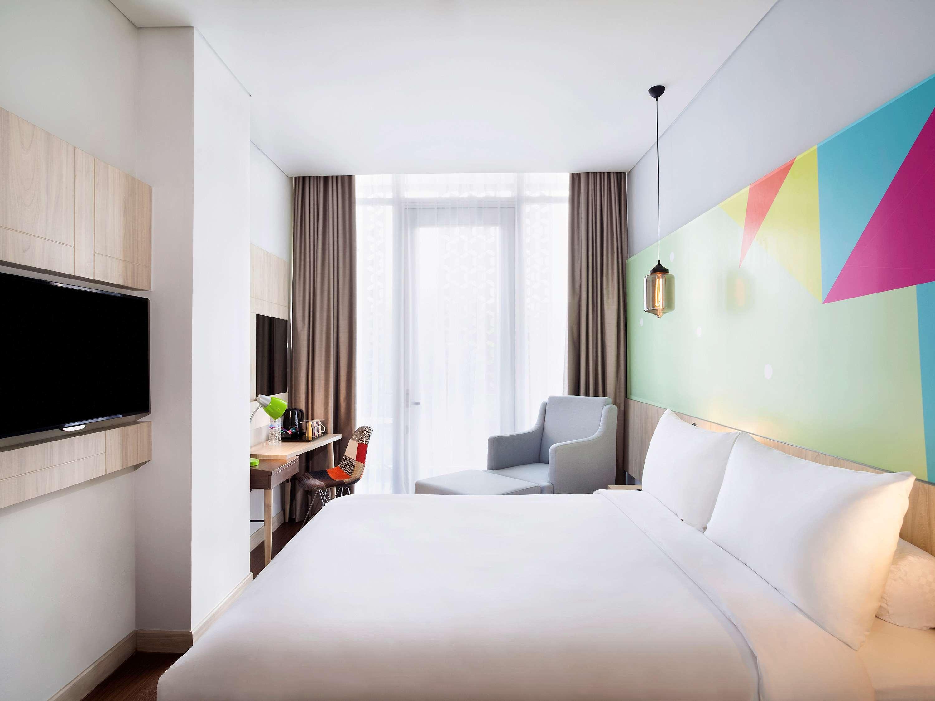 Ibis Styles Jakarta Sunter Екстериор снимка