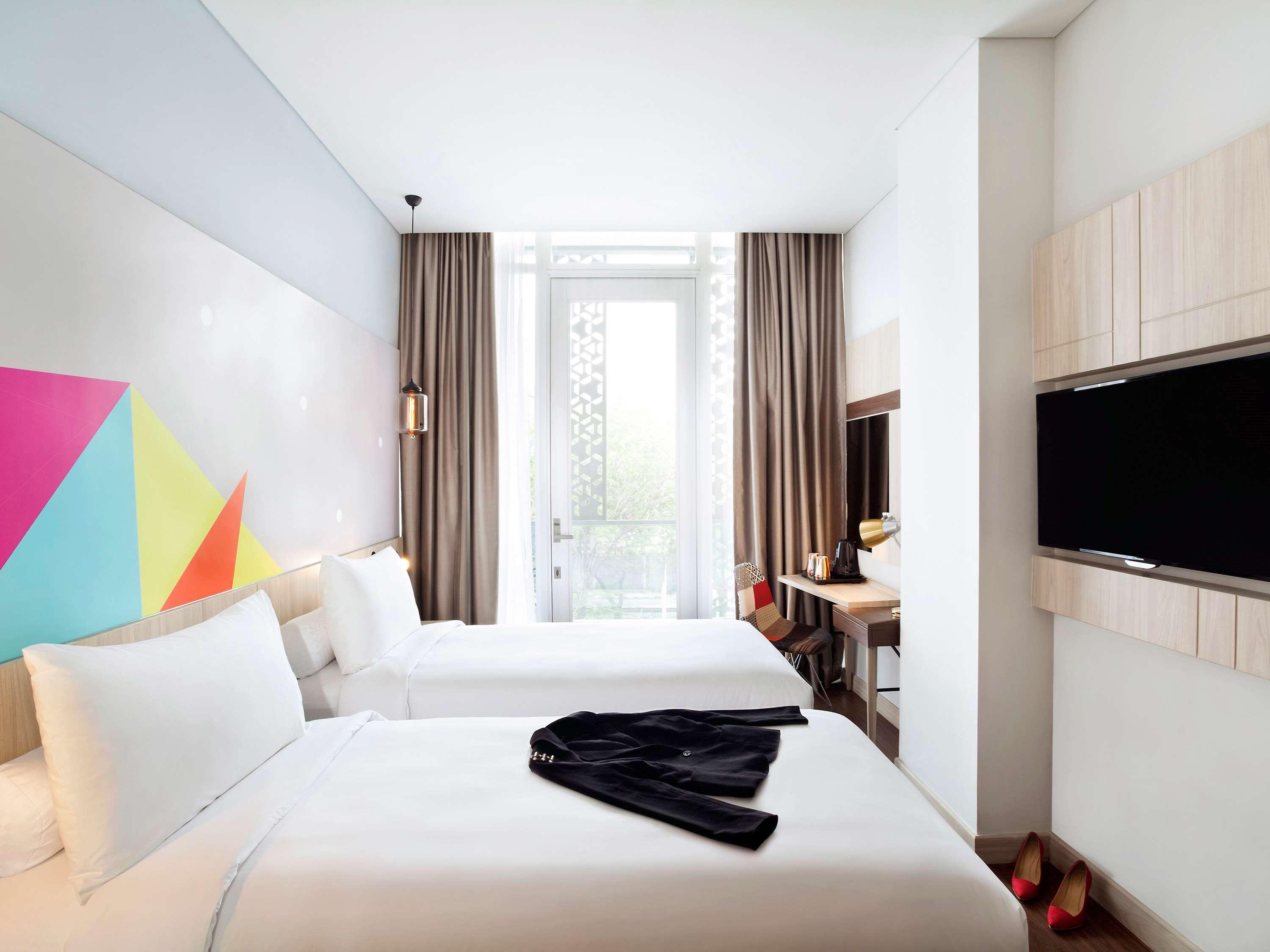 Ibis Styles Jakarta Sunter Екстериор снимка