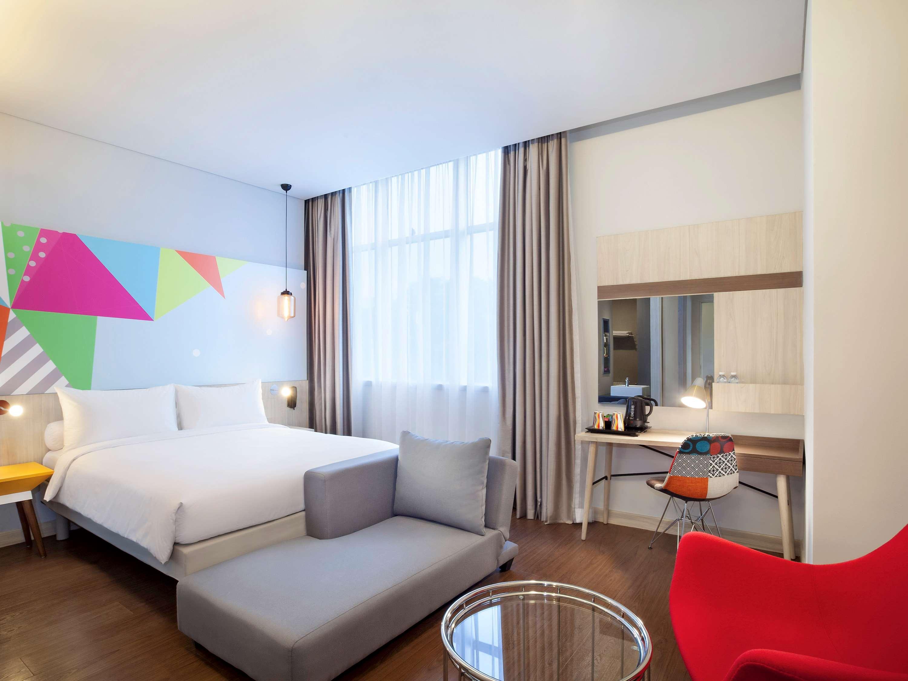 Ibis Styles Jakarta Sunter Екстериор снимка